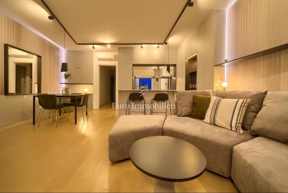  Grad Krk, opremljeno stanovanje v pritličju