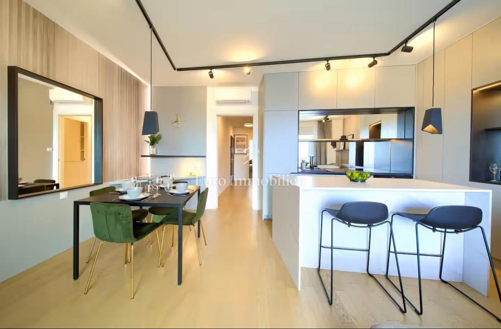  Grad Krk, opremljeno stanovanje v pritličju