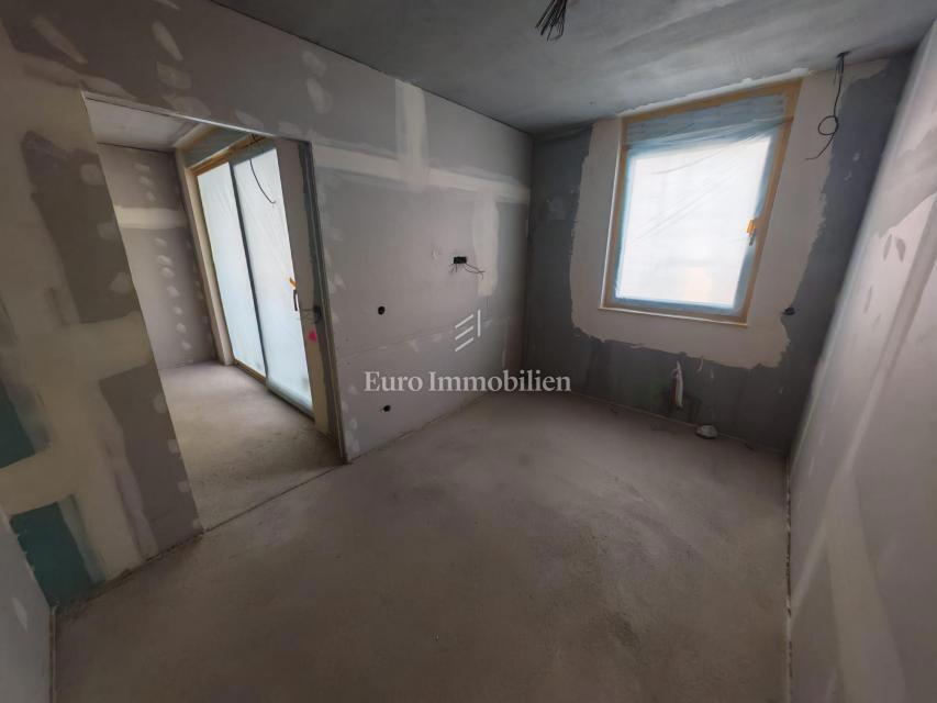 Center Senja, novogradnja, stanovanje v pritličju