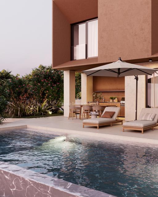 Luksuzna vila z infinity bazenom v okolici Labina