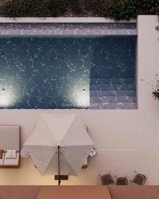 Luksuzna vila z infinity bazenom v okolici Labina