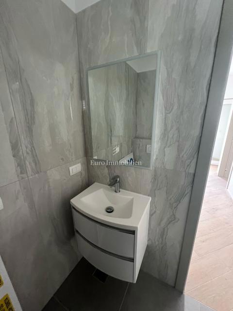 Novogradnja hiša z velikim vrtom – Šimuni, Pag