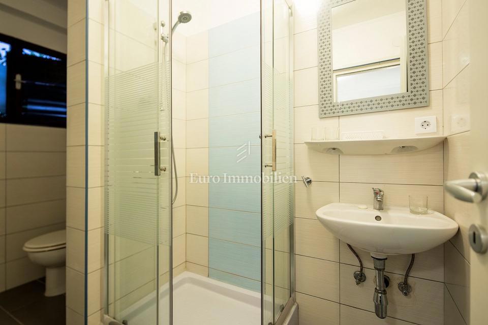 Krk, Šilo – družinski penzion 200 m od morja