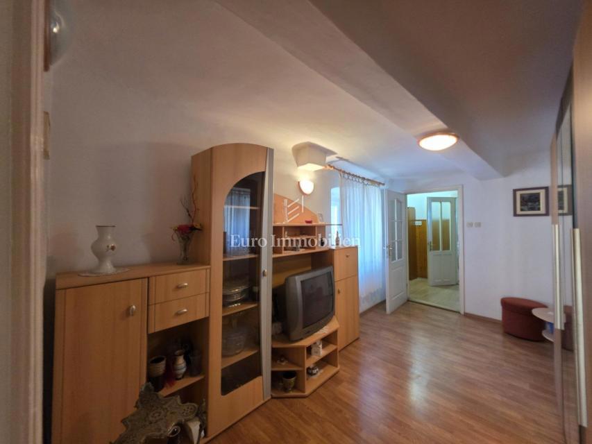 Senj - stanovanje v središču mesta s čudovitim razgledom