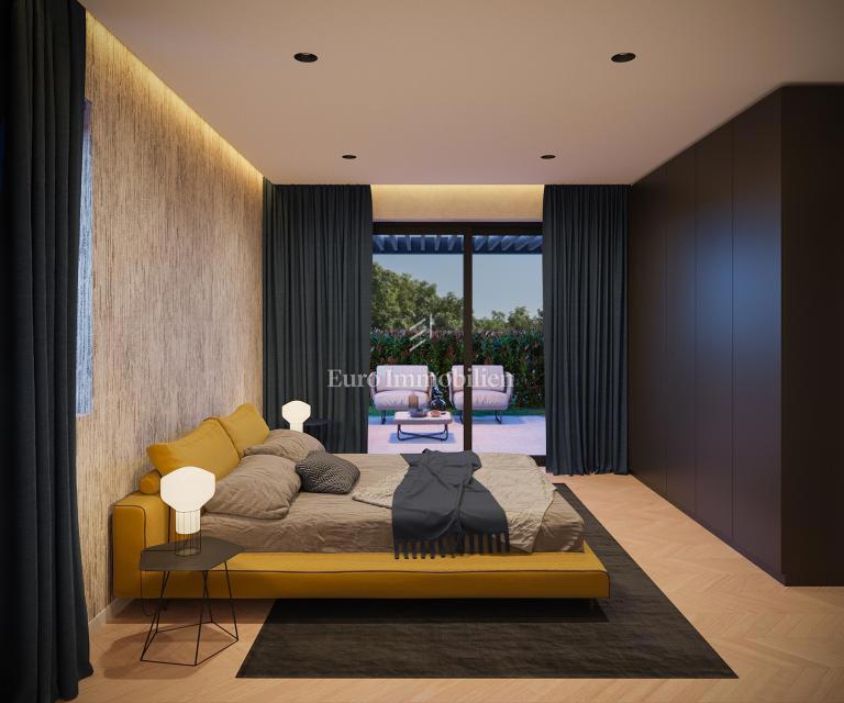 Istra – zazidljivo zemljišče z razgledom na morje in dovoljenjem