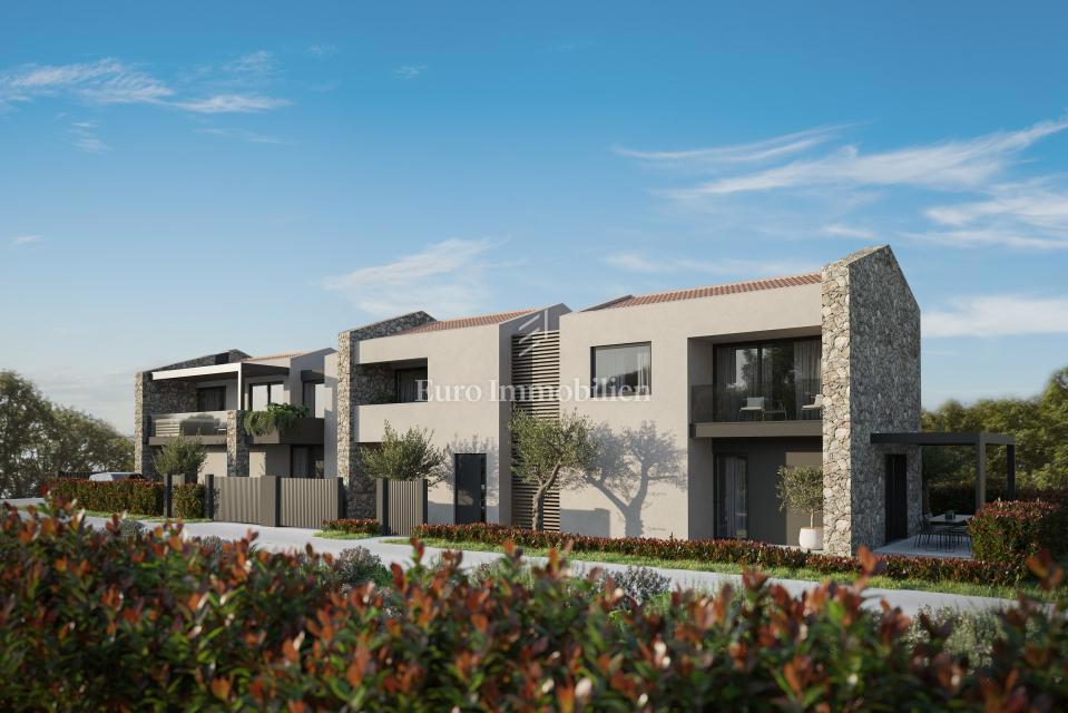 Istra – zazidljivo zemljišče z razgledom na morje in dovoljenjem