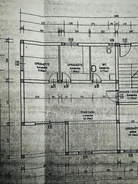 Crikvenica - stanovanje z bazenom na mirni lokaciji