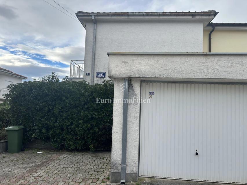 Crikvenica, hiša s 5 enotami in odprtim pogledom na morje