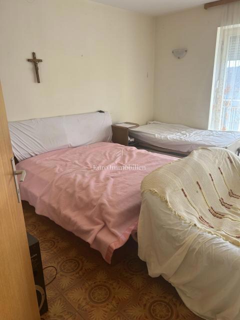 Crikvenica, hiša s 5 enotami in odprtim pogledom na morje