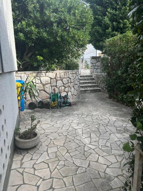 Crikvenica, hiša s 5 enotami in odprtim pogledom na morje