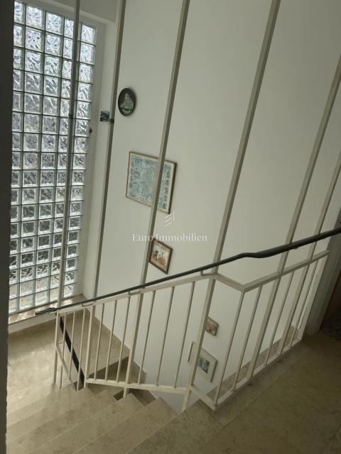 Crikvenica, hiša s 5 enotami in odprtim pogledom na morje