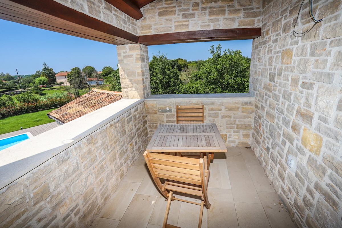 OKOLICA TINJANA!!! Velika samostojeća villa sa 4 spavaće sobe, idealna za iznajmljivanje