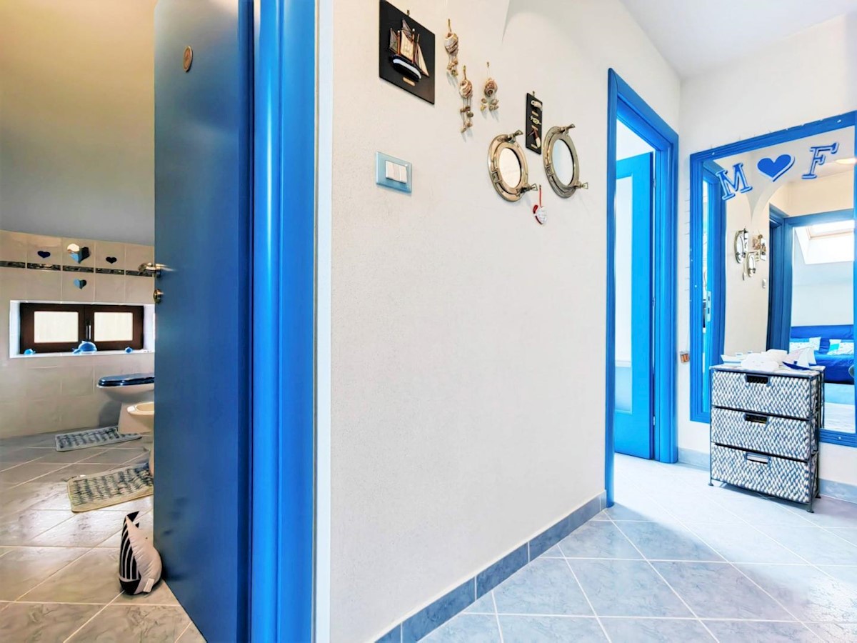 Dvosobni apartma s pogledom na morje, Rovinj