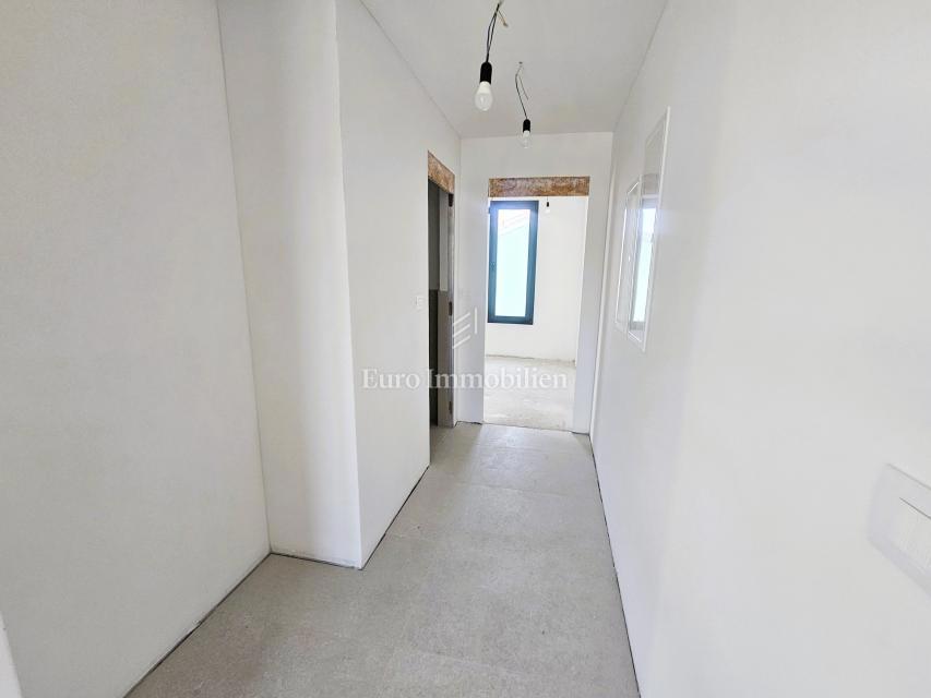 Apartma v novi stavbi blizu morja - mesto Krk