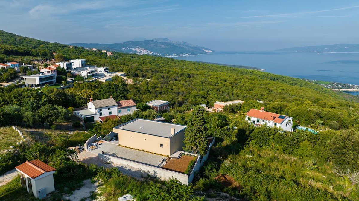 Luksuzna vila s fantastičnim pogledom na morje - okolica Labina