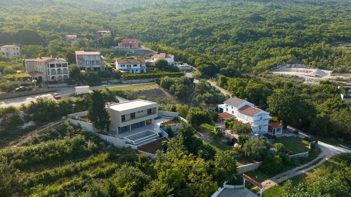 Luksuzna vila s fantastičnim pogledom na morje - okolica Labina