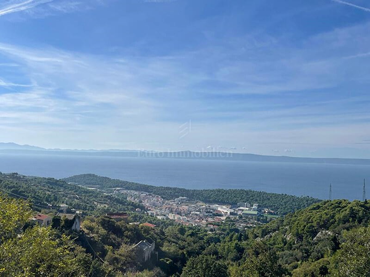 Vila z bazenom in panoramskim pogledom na morje