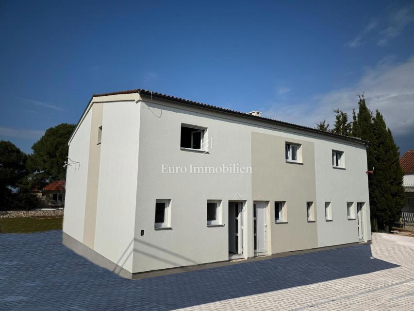 Novogradnja otok Pašman - apartmaji v stanovanjskem objektu
