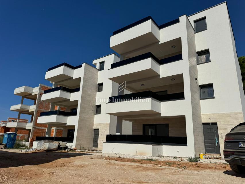 Vir - novozgrajeni apartmaji 200 m od morja