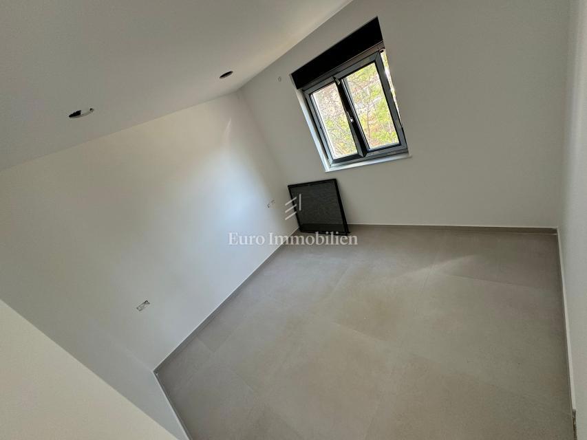 Vir - novozgrajeni apartmaji 200 m od morja