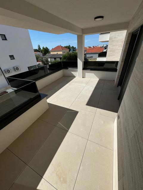 Vir - novozgrajeni apartmaji 200 m od morja