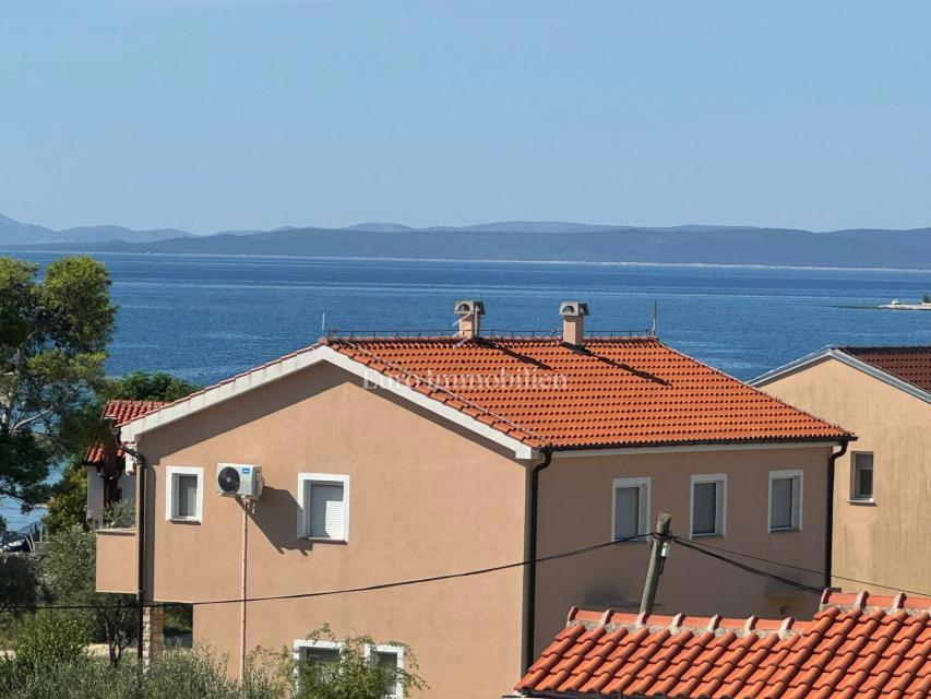 Vir - novozgrajeni apartmaji 200 m od morja