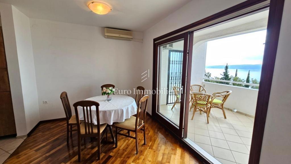 Dramalj - apartma s pogledom na morje