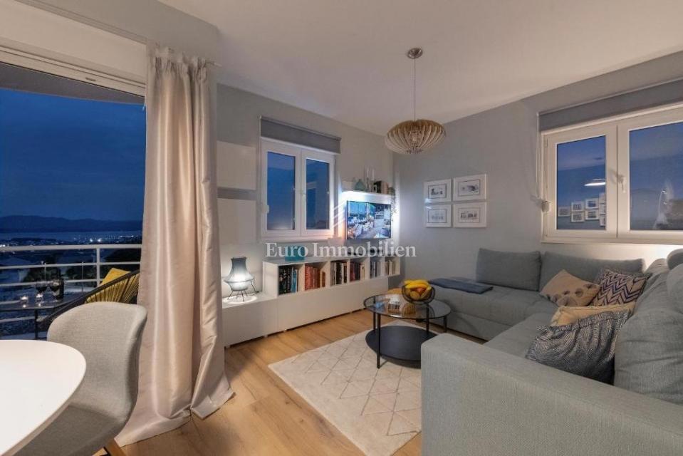 Murter - apartma s pogledom na morje