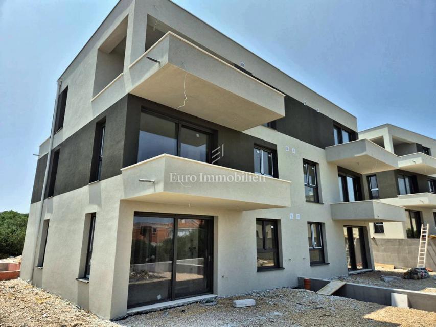 Murter - moderni apartmaji s pogledom na morje, blizu plaže!