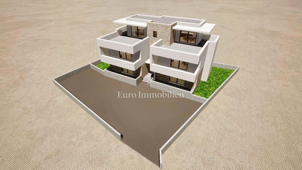 Vodice – apartma v pritličju, blizu morja