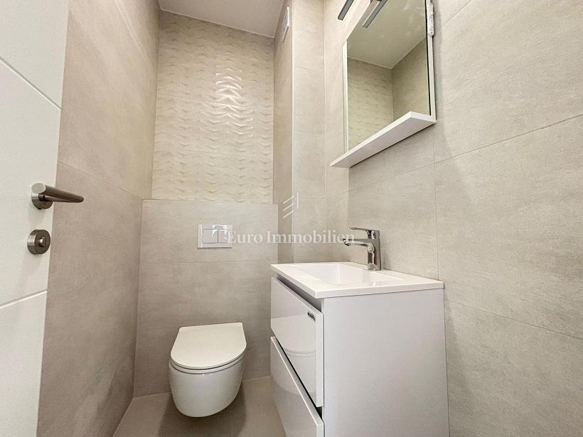 Novalja - penthouse v novi stavbi s pogledom na morje