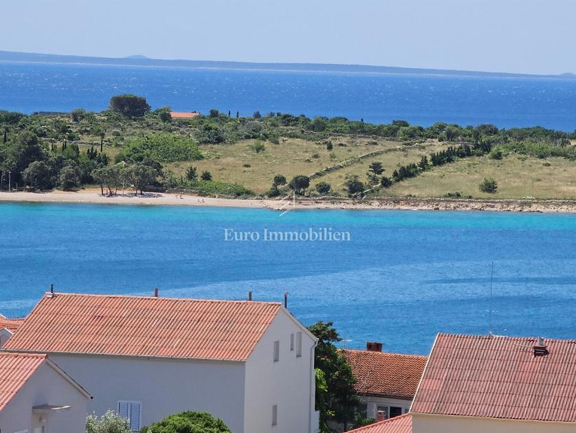Novalja - penthouse v novi stavbi s pogledom na morje