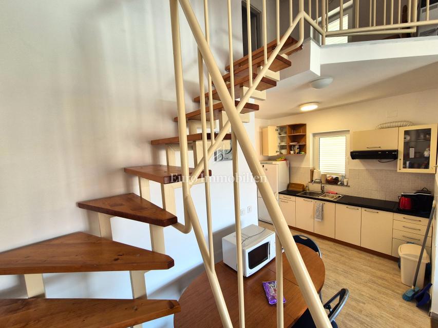 Apartma v bližini centra Malinske