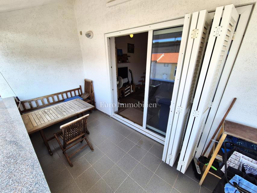 Apartma v bližini centra Malinske