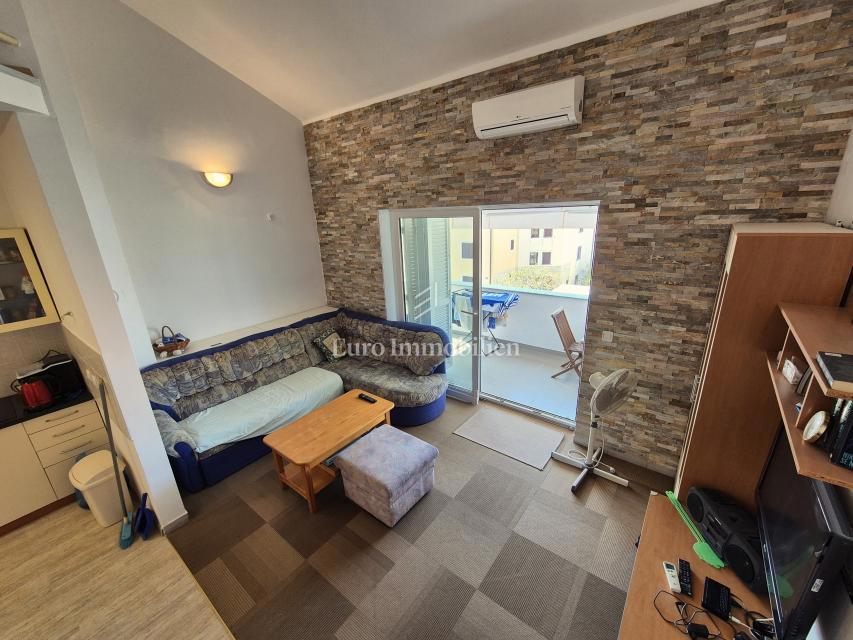 Apartma v bližini centra Malinske