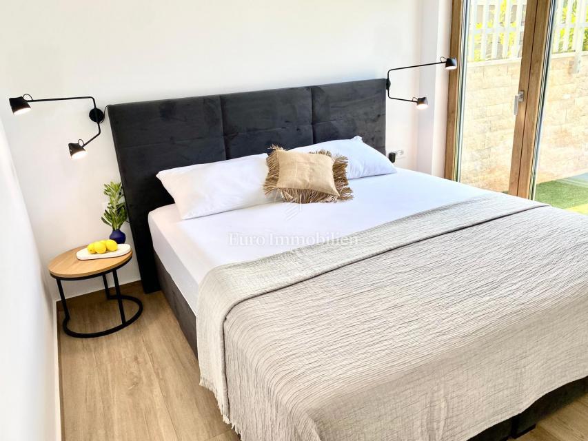 Povljana - apartma prva vrsta do morja