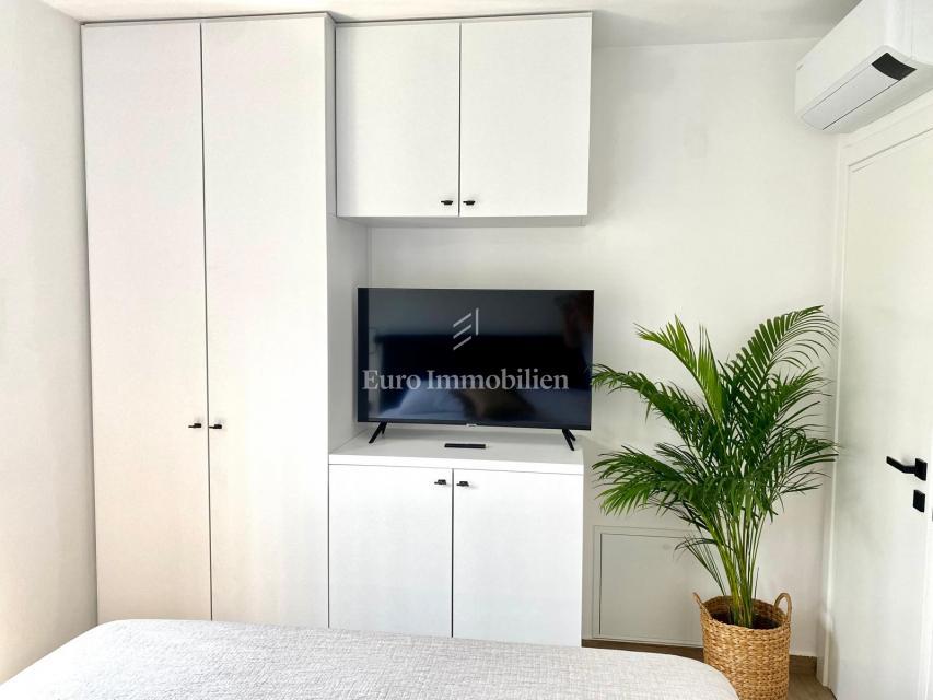 Povljana - apartma prva vrsta do morja