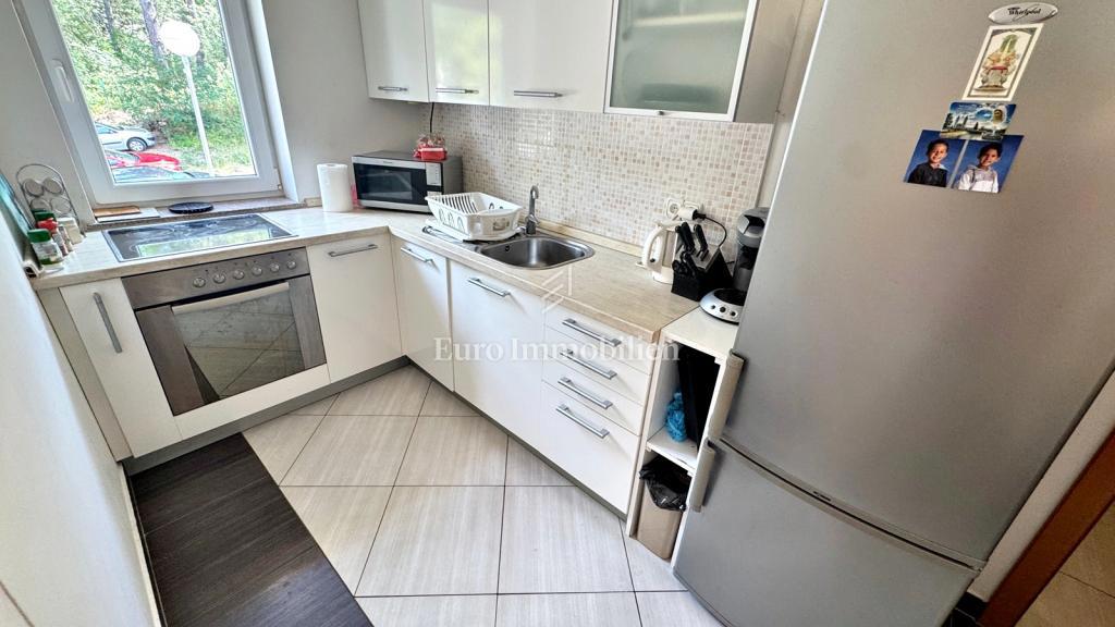 Apartma v prvi vrsti do morja - otok Krk