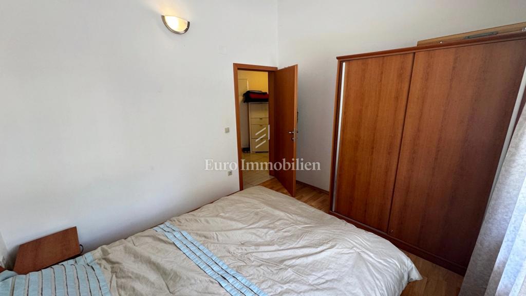 Apartma v prvi vrsti do morja - otok Krk