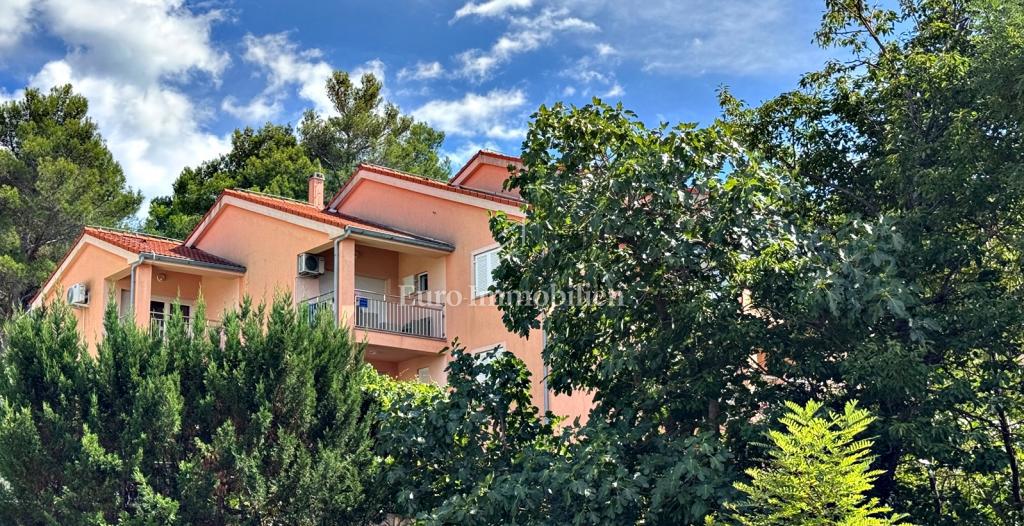 Apartma v prvi vrsti do morja - otok Krk