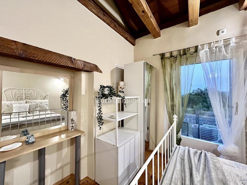 Grižane, Kamnita Hiša