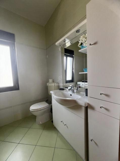 Crikvenica, Dramalj, hiša z 2 stanovanjema, pogled na morje