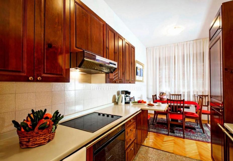 Crikvenica, Dramalj, hiša z 2 stanovanjema, pogled na morje