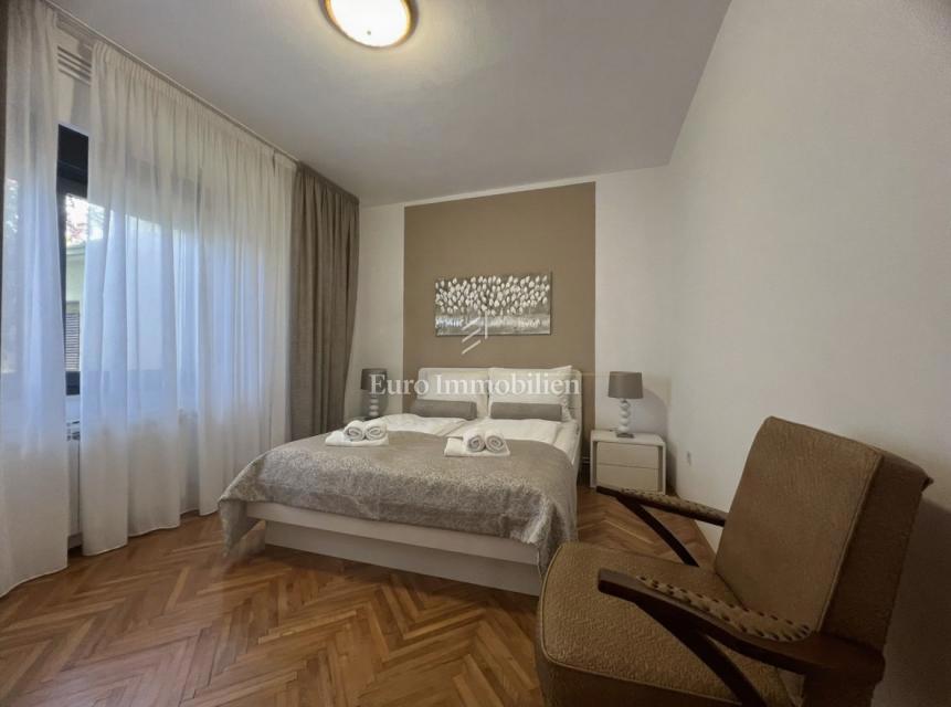 Crikvenica, Dramalj, hiša z 2 stanovanjema, pogled na morje