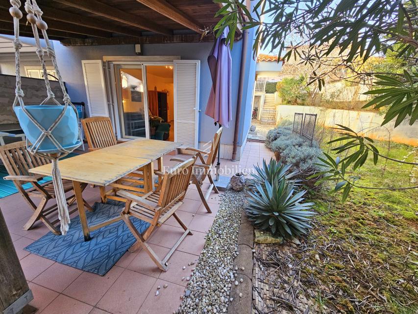 Apartma z vrtom, blizu centra in morja - Malinska