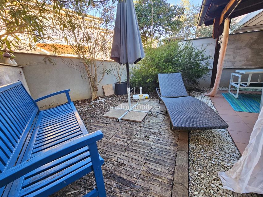 Apartma z vrtom, blizu centra in morja - Malinska