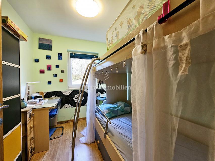 Apartma z vrtom, blizu centra in morja - Malinska