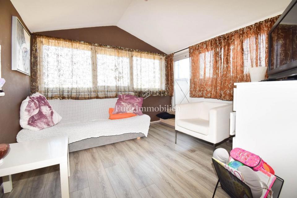 Poreč - Stanovanje v 2. nadstropju, 800 m od plaže