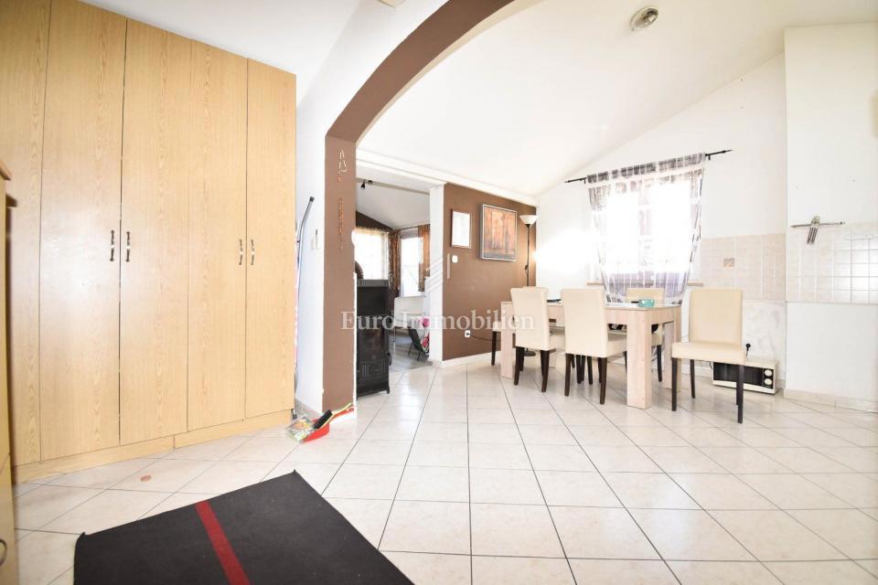 Poreč - Stanovanje v 2. nadstropju, 800 m od plaže