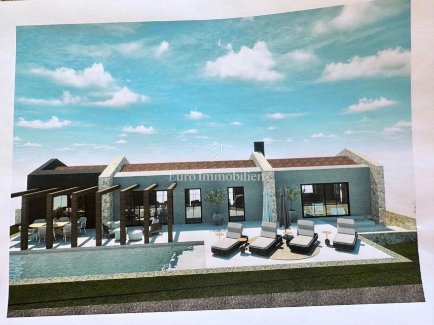 Hiša s prostornim dvoriščem, Cerovlje, Istra